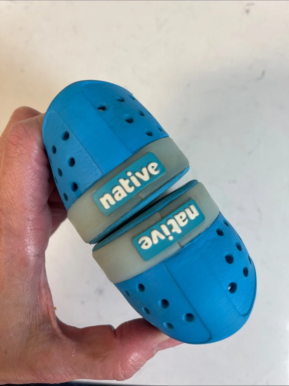 Native Jefferson Sugarlite Glow - Wave Blue / Glow Kids Water Shoes Size 9
